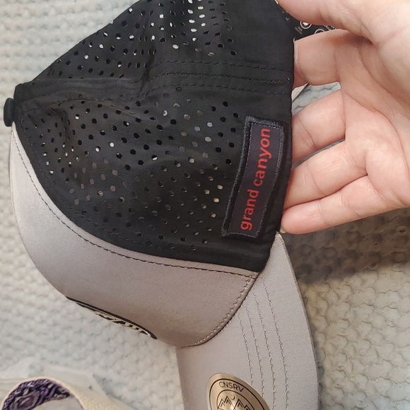NWT Neptune Performance V2 Trucker Hat - grand canyon - Picture 2 of 9